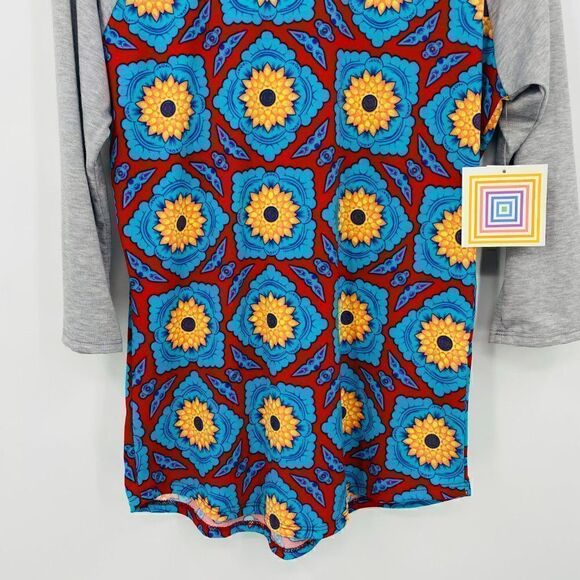 NEW Lularoe Size Small 3/4 Sleeve Abstract Geometric Randy Crewneck Shirt Top - Picture 3 of 7